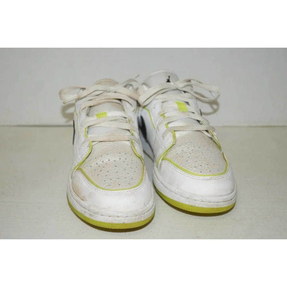 Nike Air Jordan 1 Low SE DV1324-117 Size 6.5Y